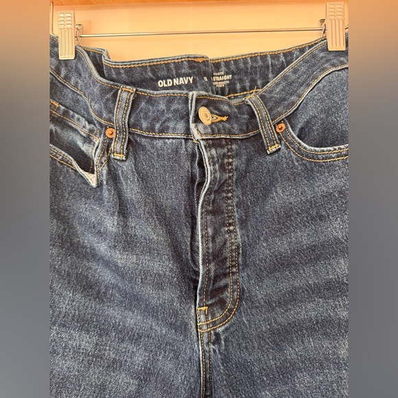 Classic Women’s Old Navy High Rise Straight Leg Blue Denim Jeans Size 12 - Picture 3 of 6